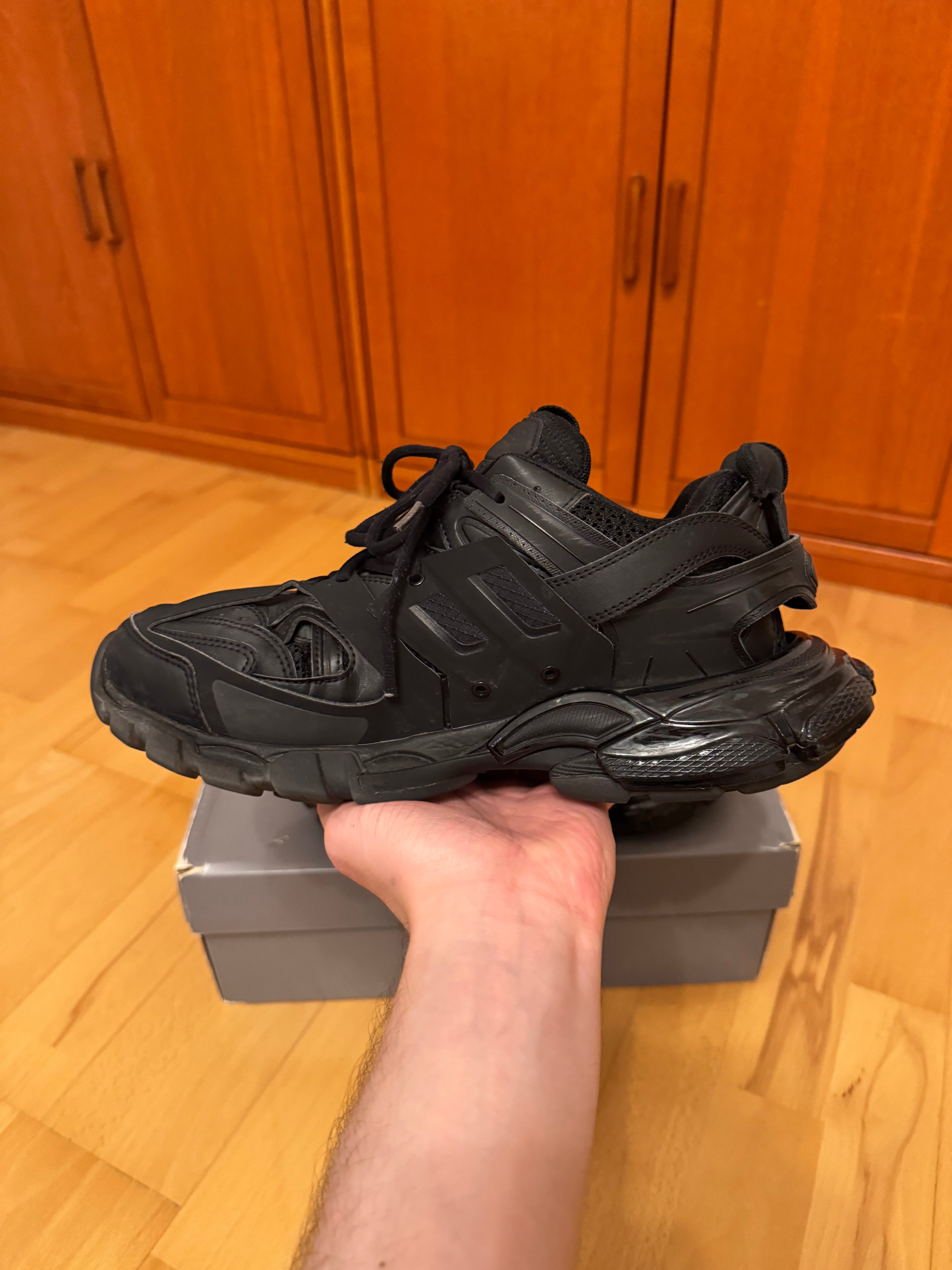 Balenciaga Track Triple Black Clearsole