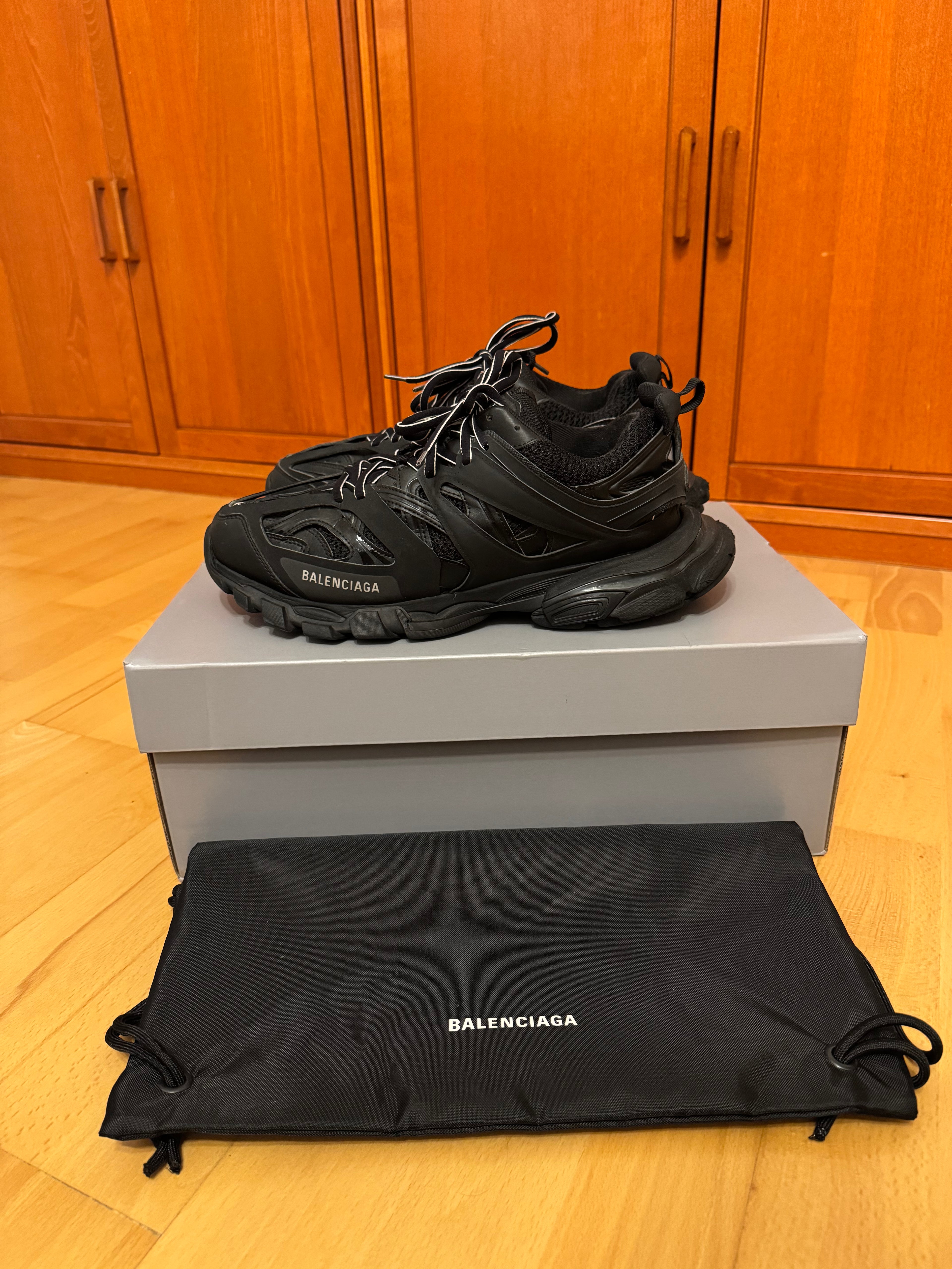 Balenciaga Track Triple Black