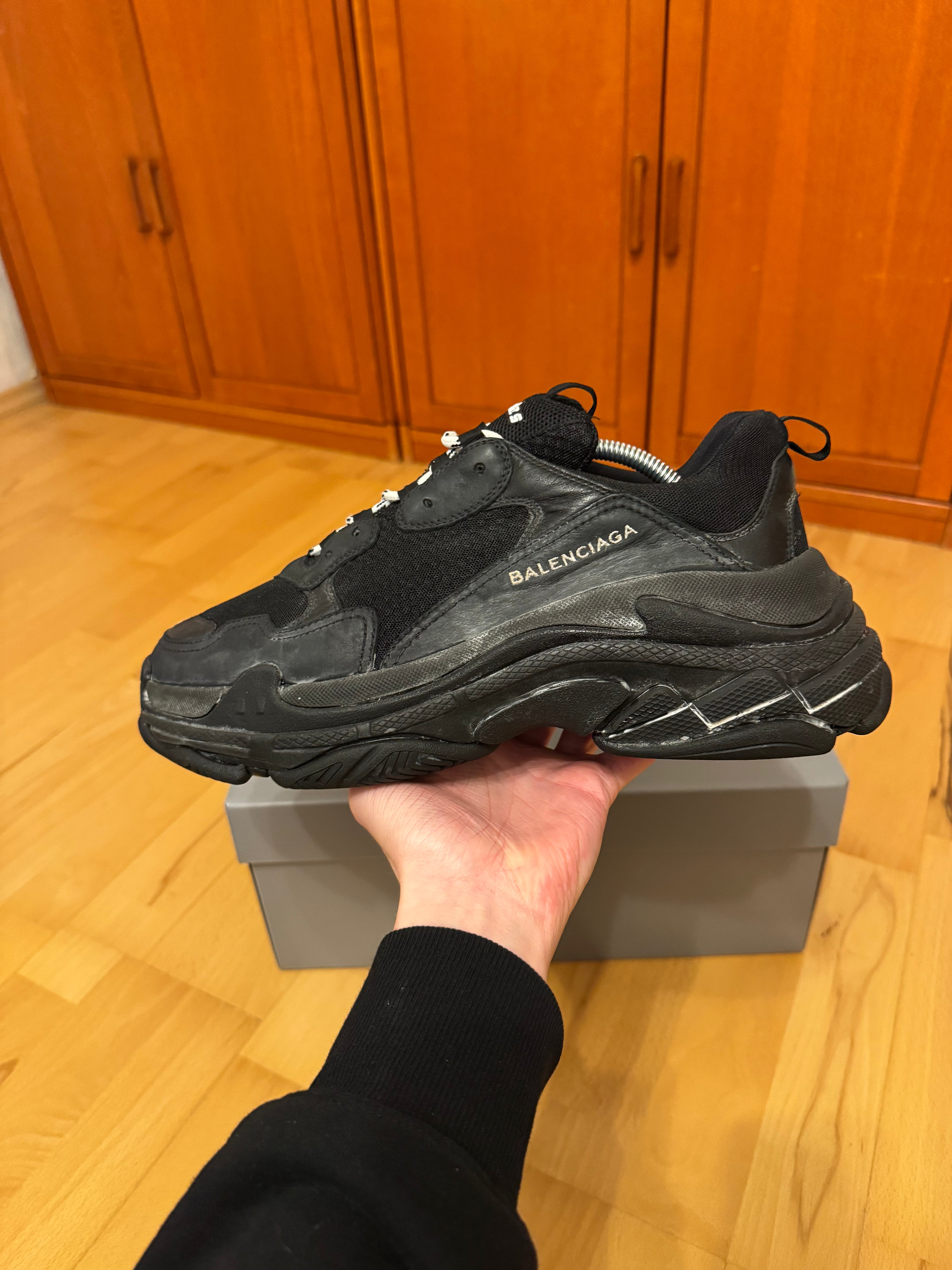 Balenciaga Triple S Triple Black Made in Italy