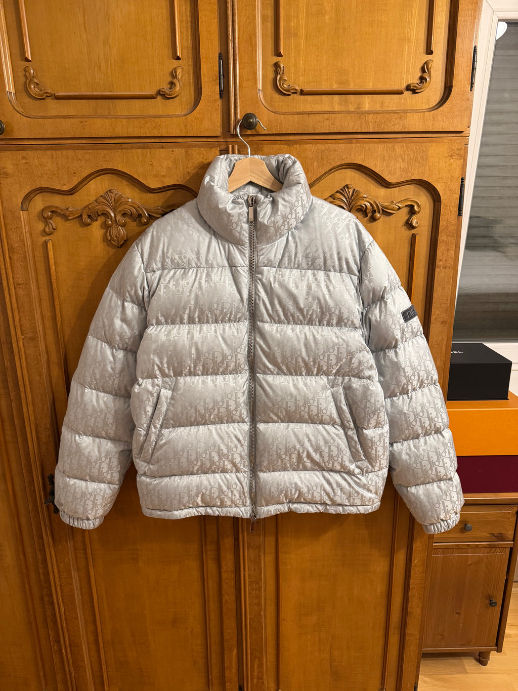 Dior Oblique Puffer Jacket Silver
