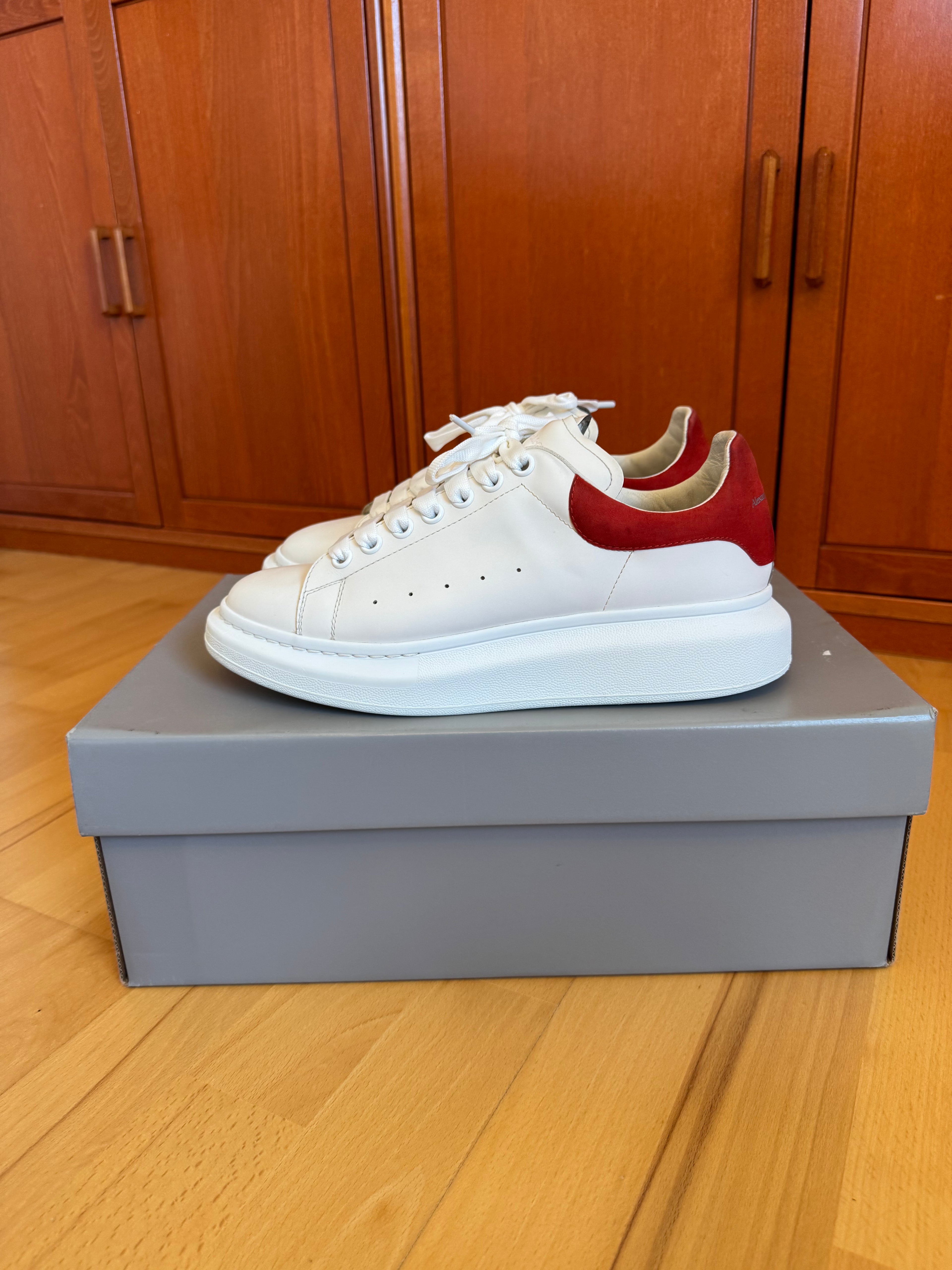 Alexander McQueen Oversize White Red Heel Suede