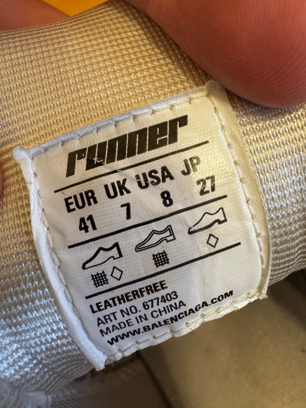 Balenciaga Runner Beige