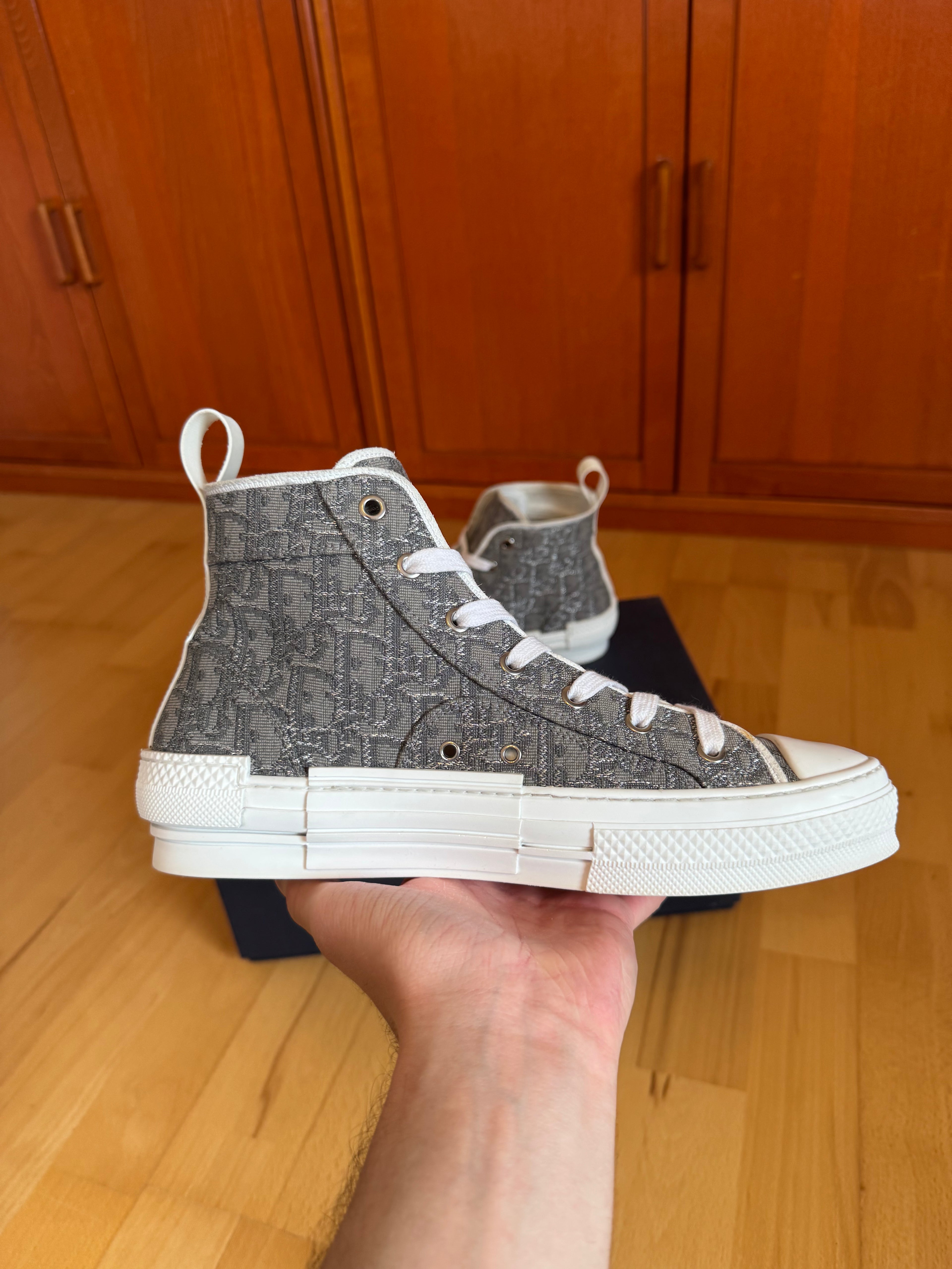 Dior B23 High Grey White Oblique Canvas