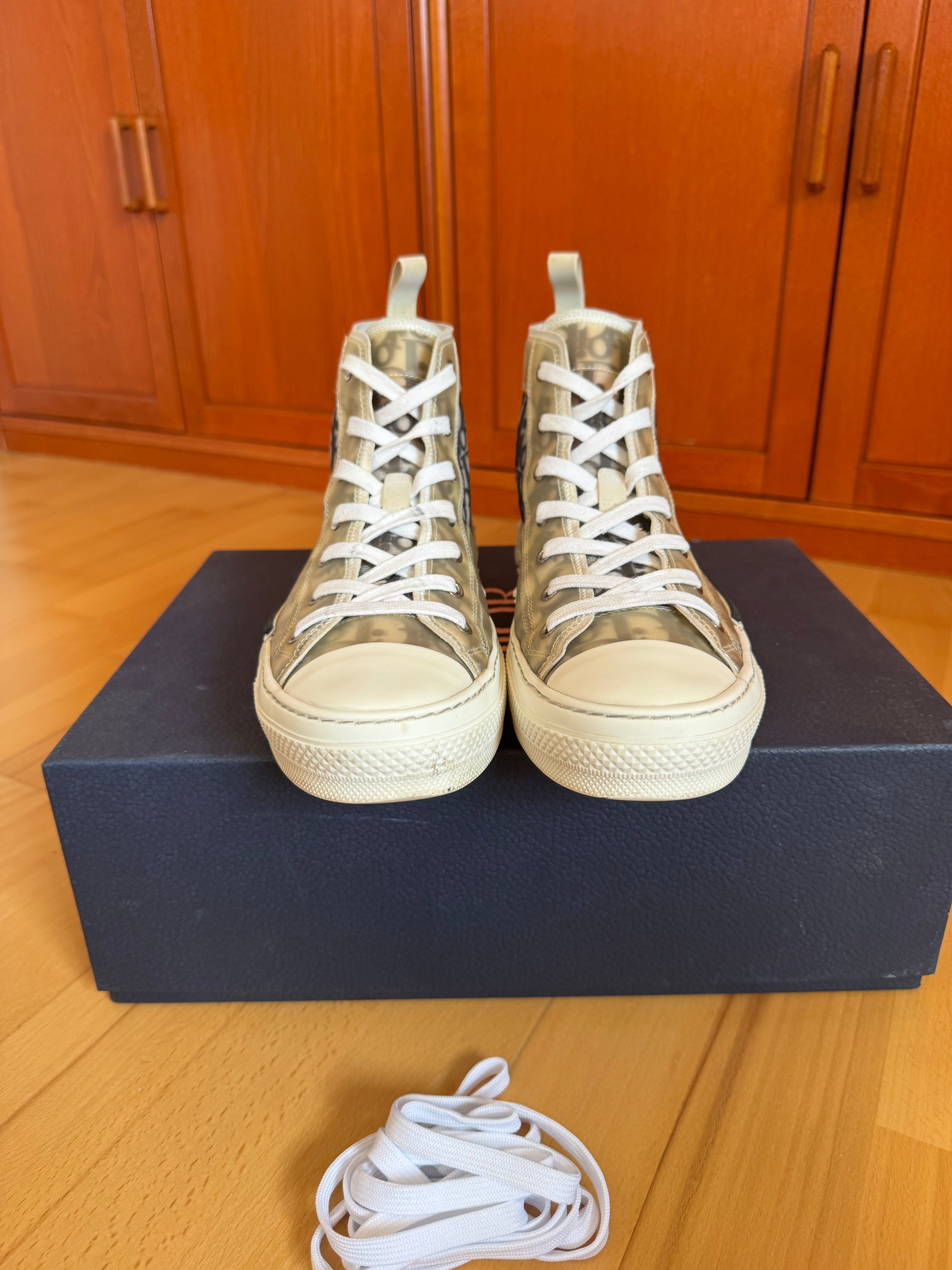 Dior B23 High Oblique