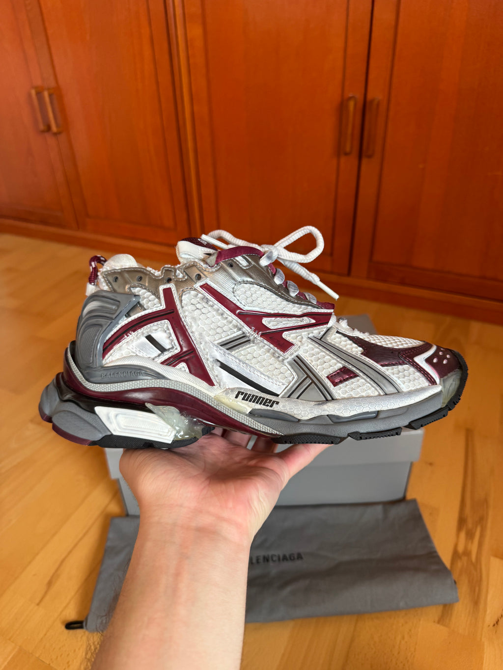Balenciaga Runner Burgundy