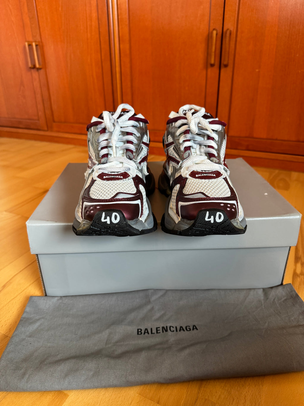 Balenciaga Runner Burgundy