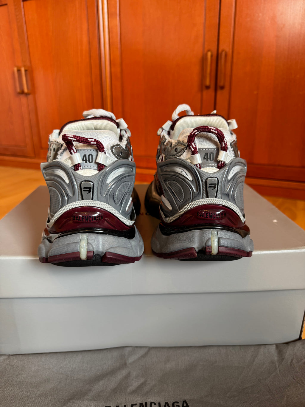 Balenciaga Runner Burgundy