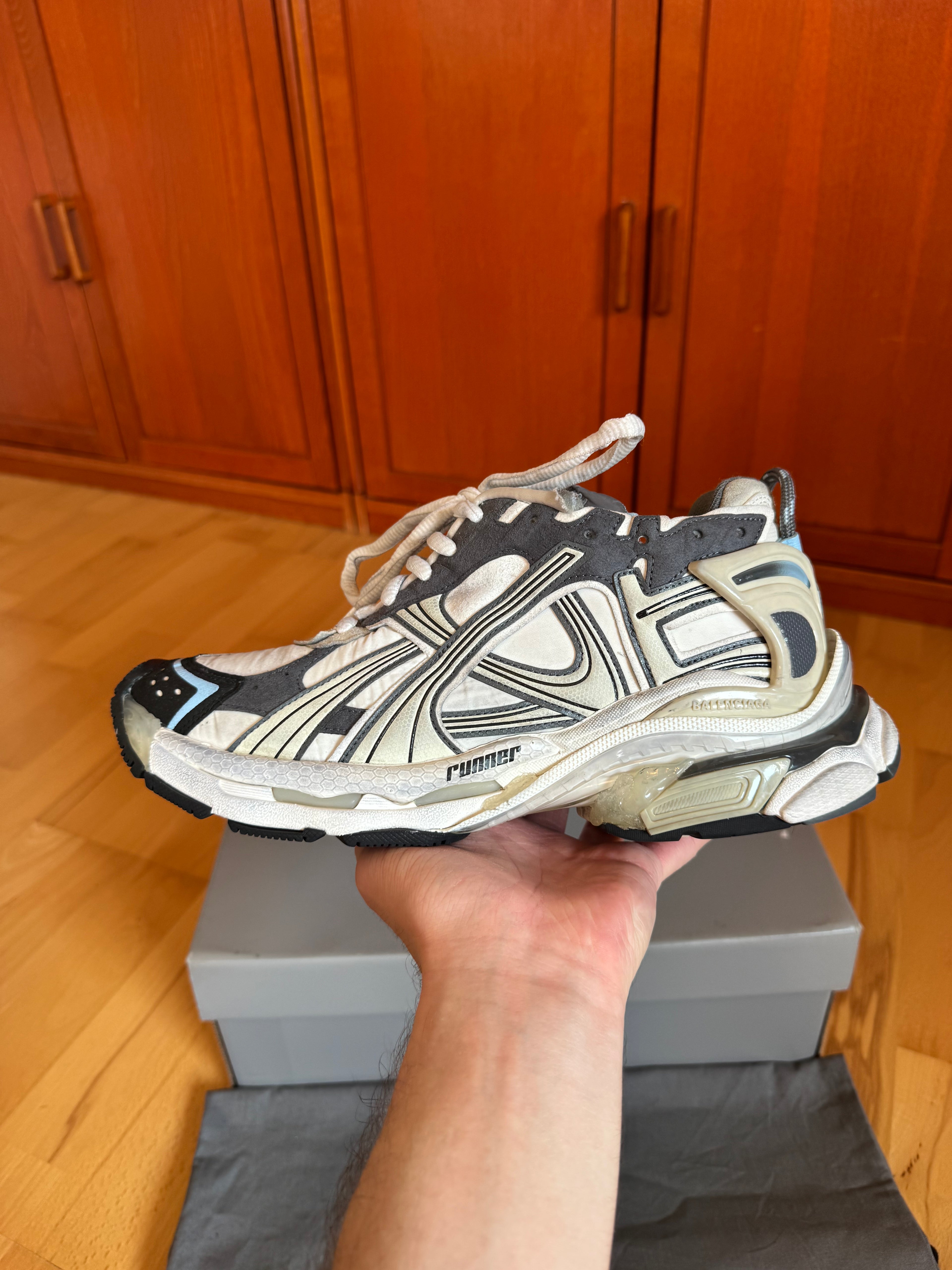 Balenciaga Runner Gray Blue White Nylon Suede