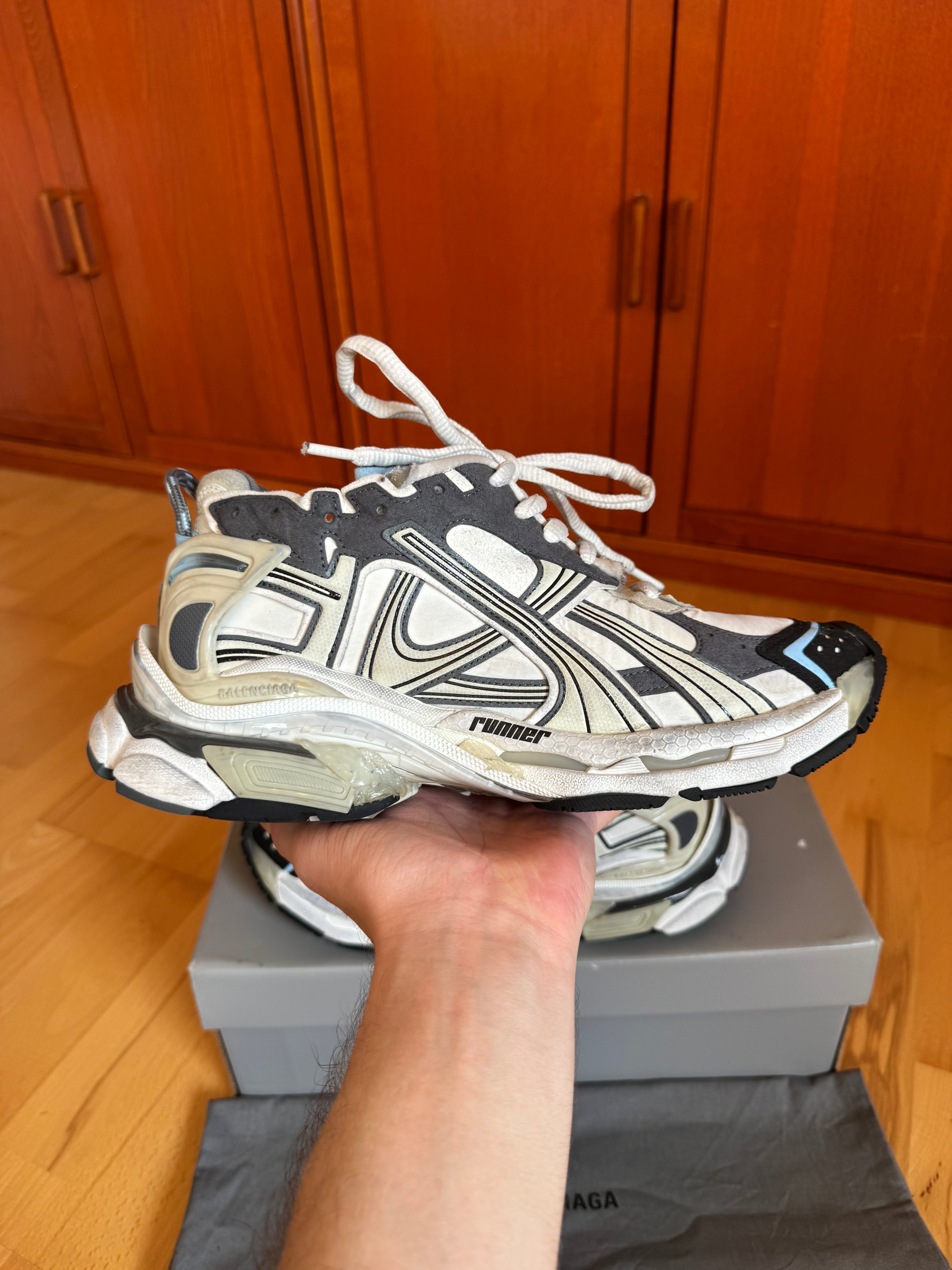 Balenciaga Runner Gray Blue White Nylon Suede