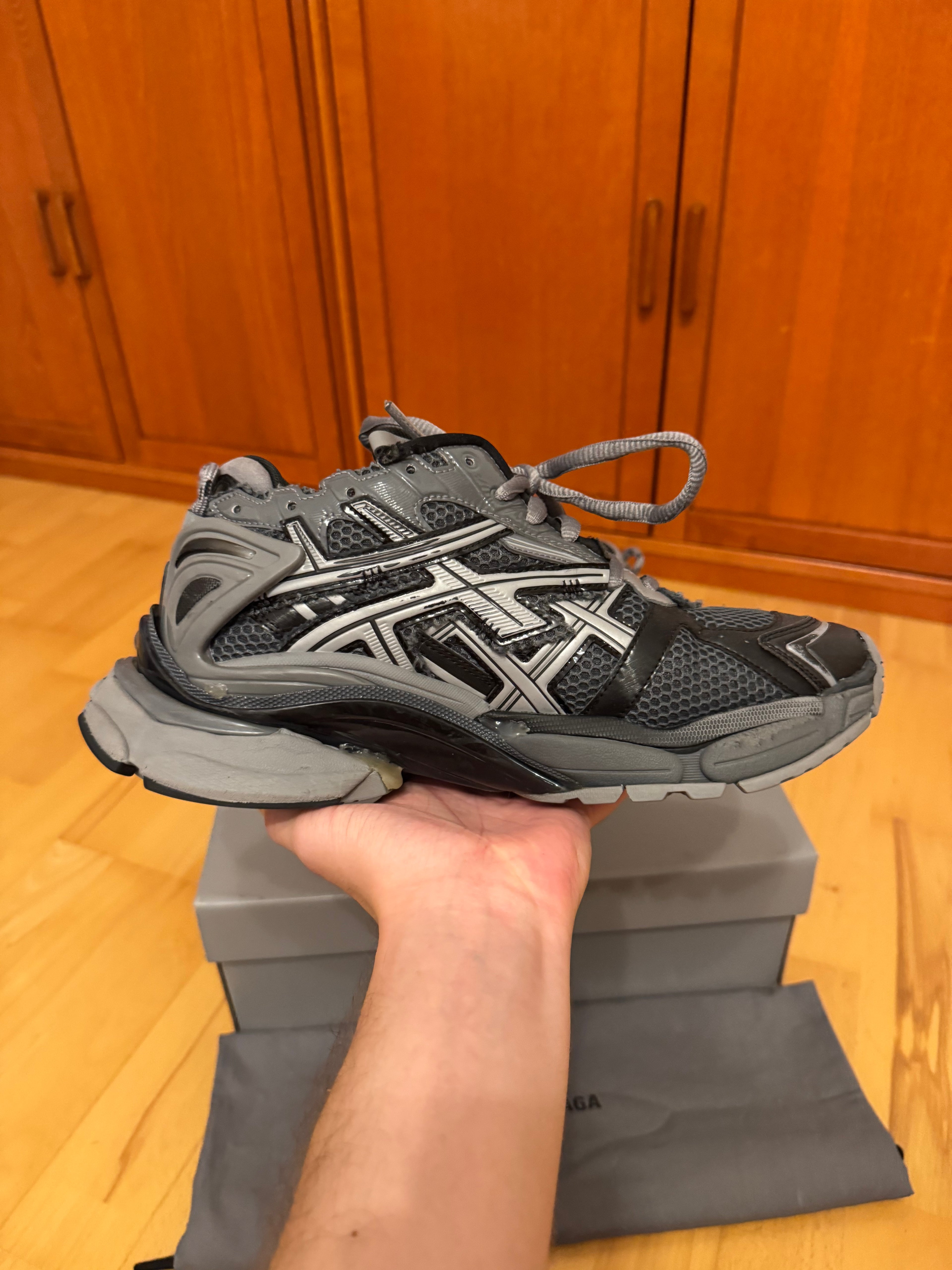 Balenciaga Runner Dark Gray Black