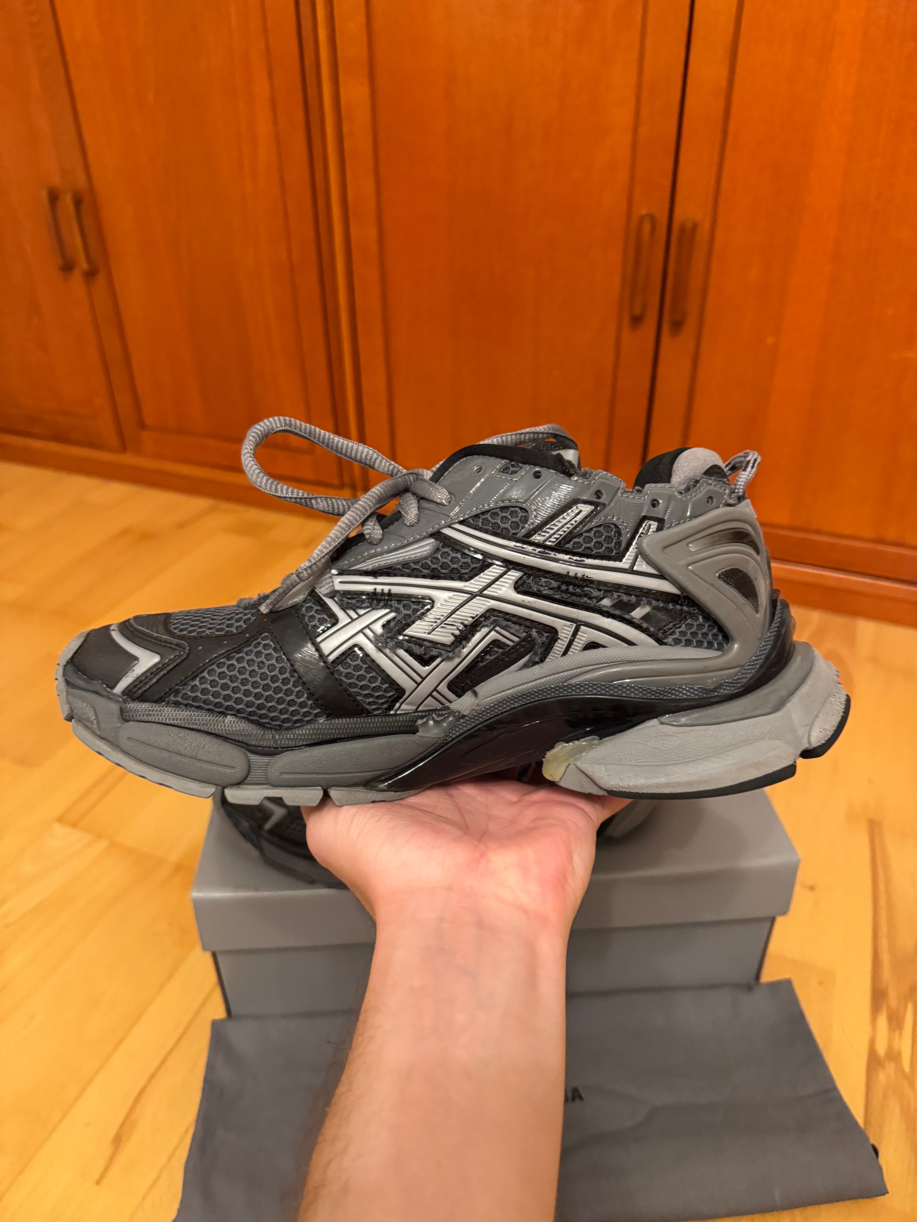 Balenciaga Runner Dark Gray Black