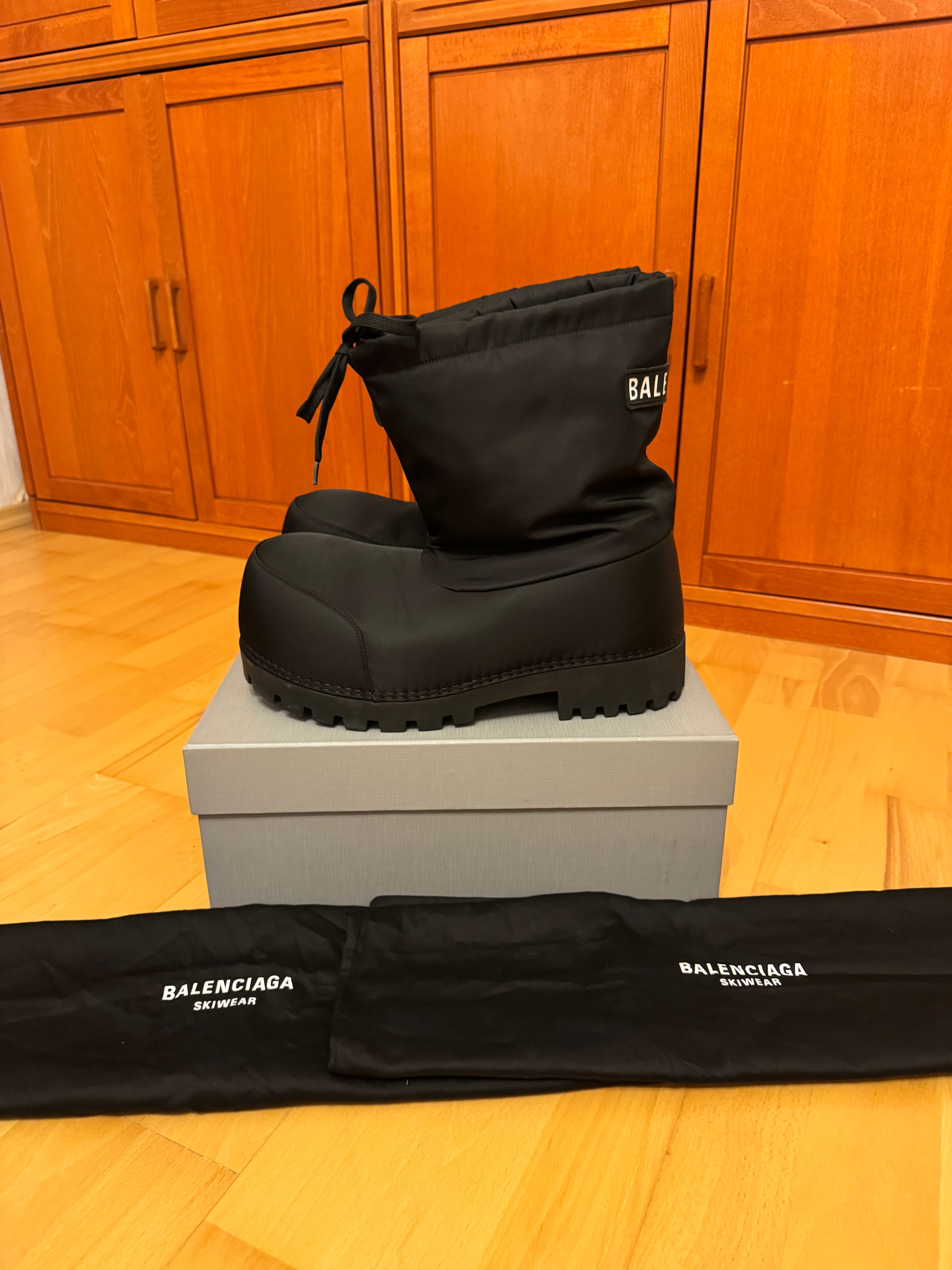 Balenciaga Alaska Boots Triple Black