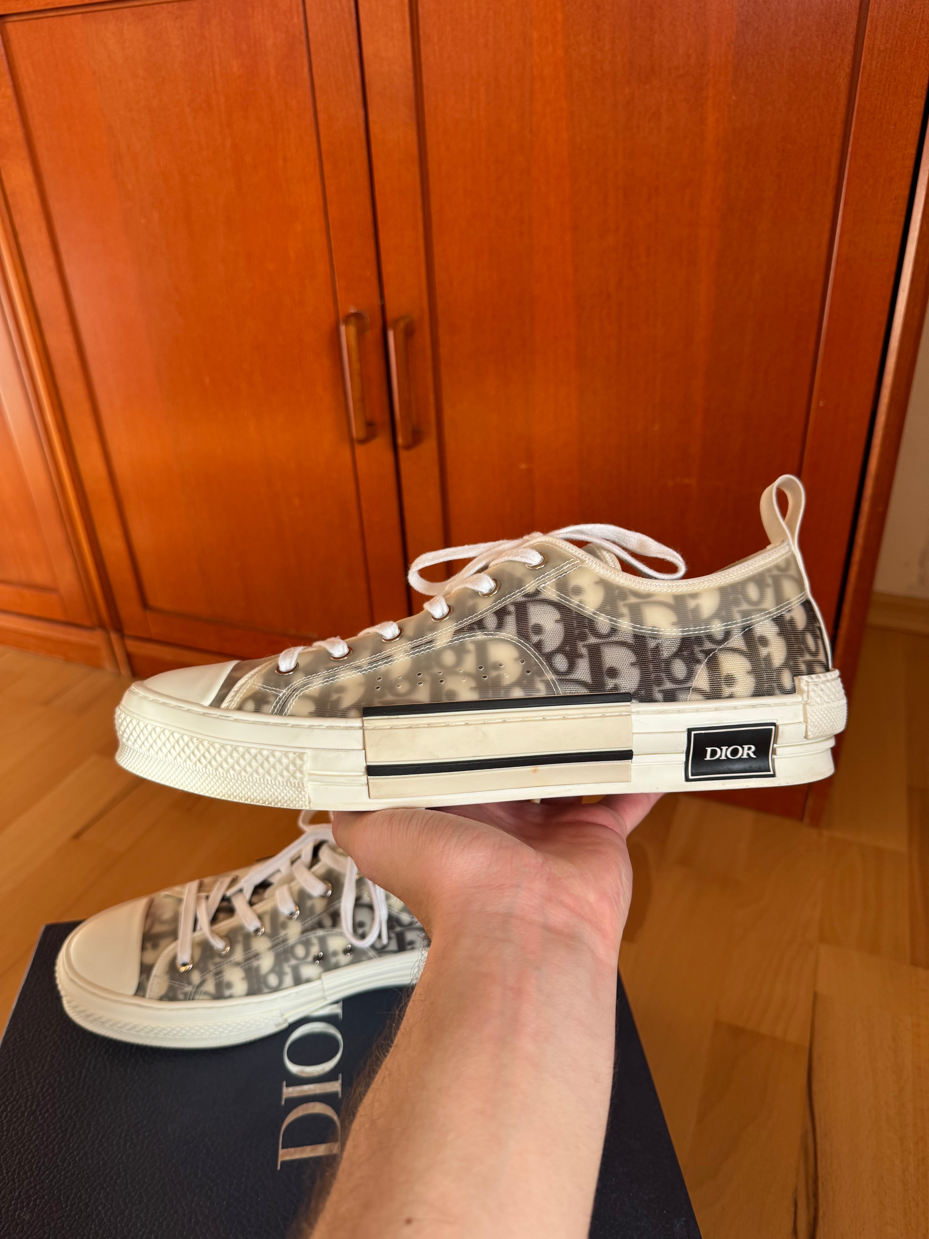 Dior B23 Low Oblique