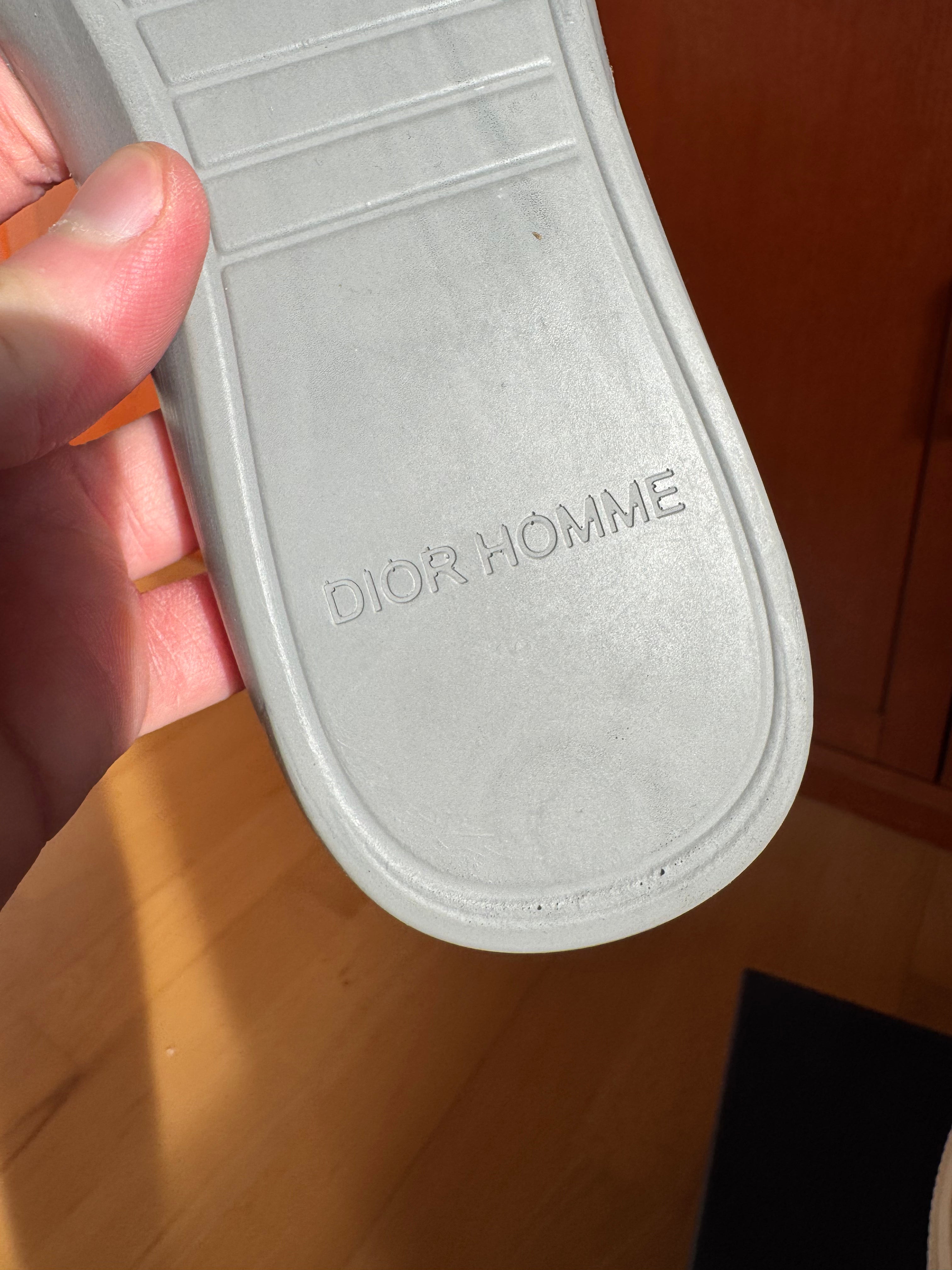 Dior B23 High Oblique