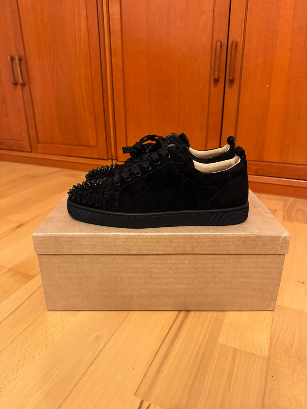 Christian Louboutin Louis Junior Spikes Suede Black