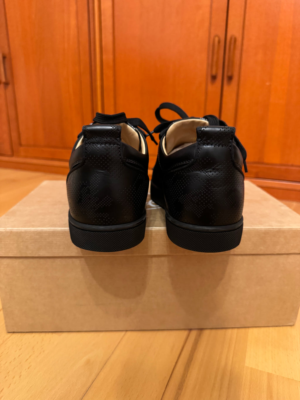 Christian Louboutin Louis Junior Spikes Carbon Pattern Black