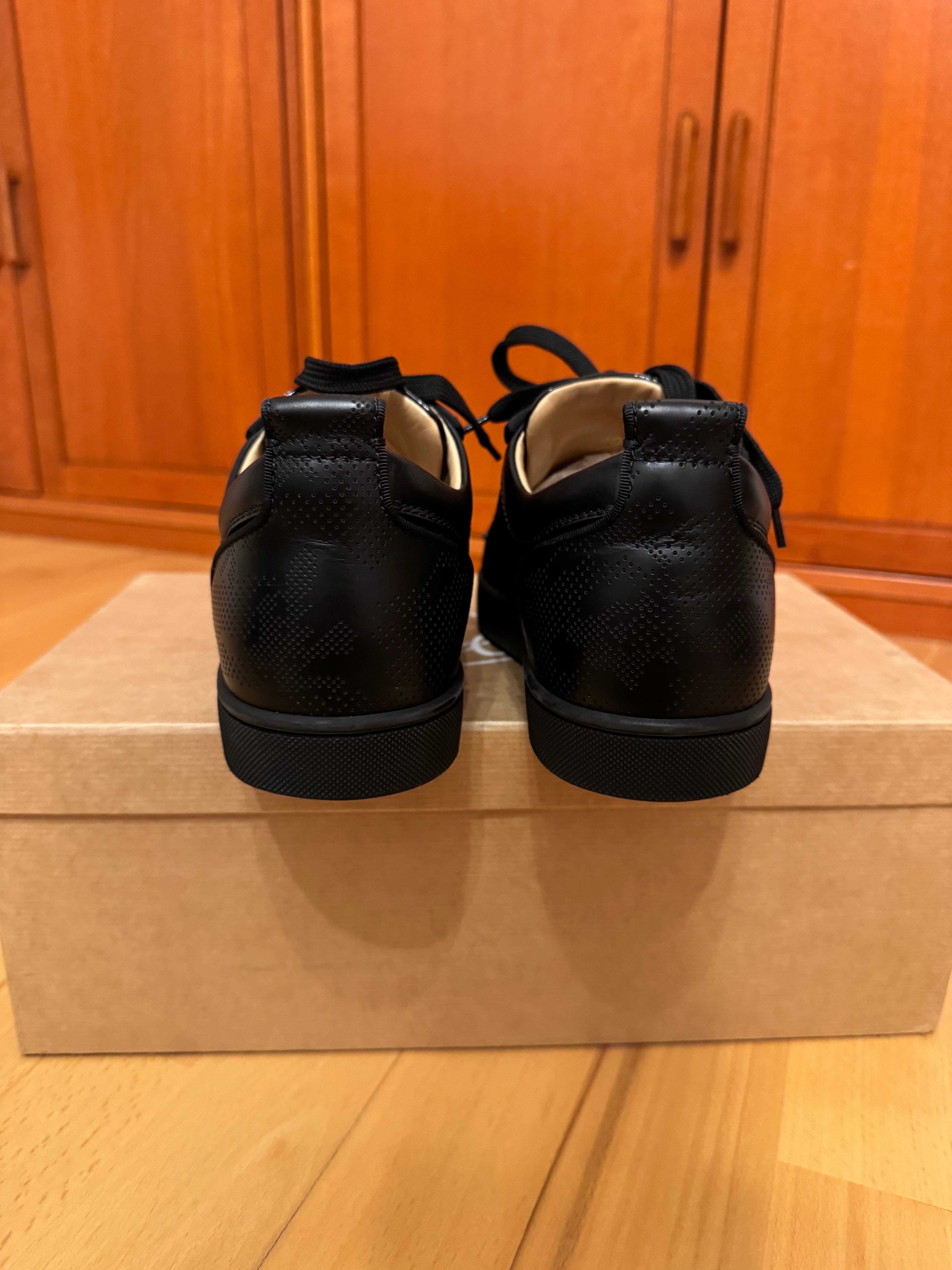Christian Louboutin Louis Junior Spikes Carbon Pattern Black