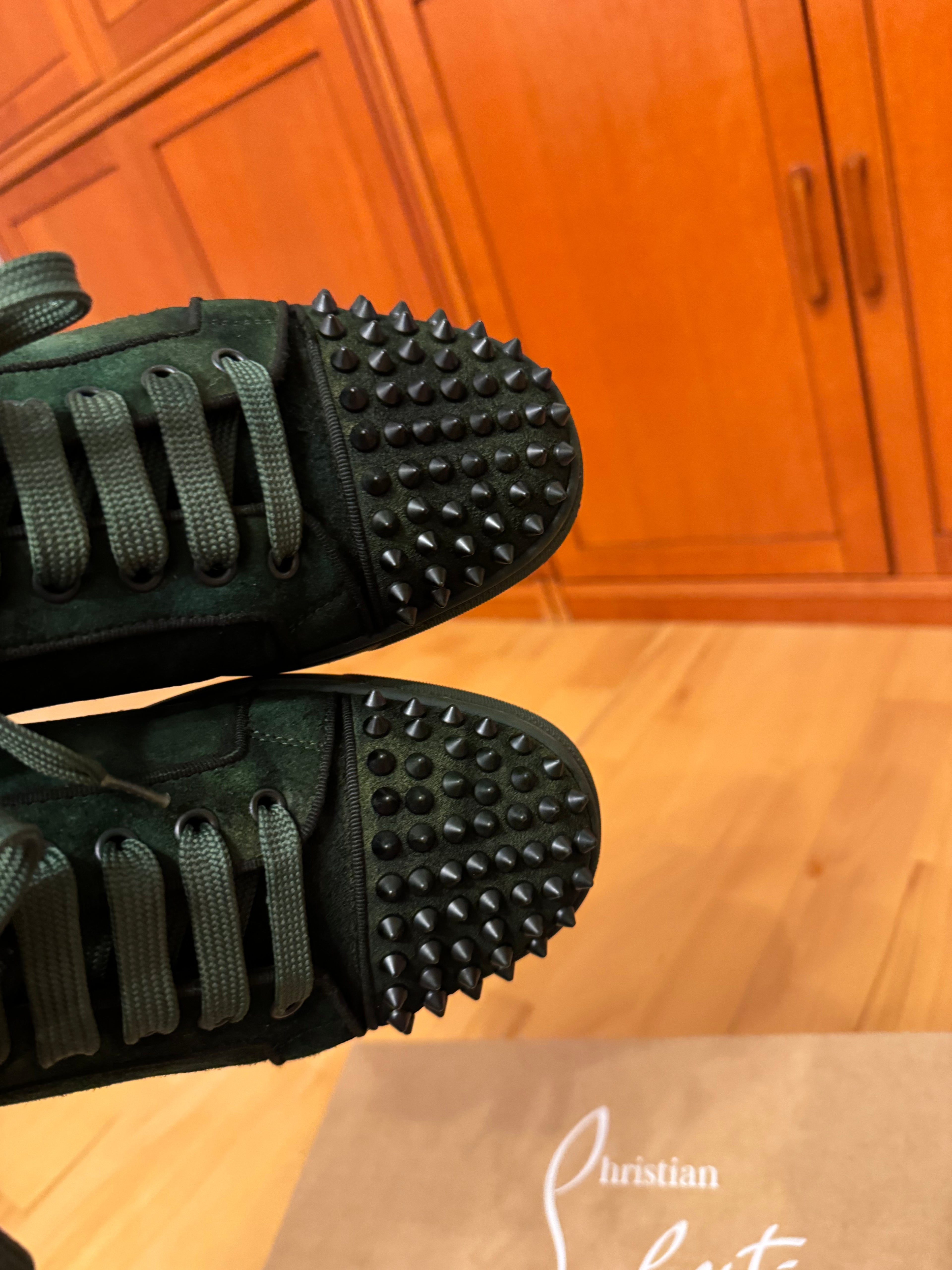 Christian Louboutin Louis Junior Spikes Suede Forest Green