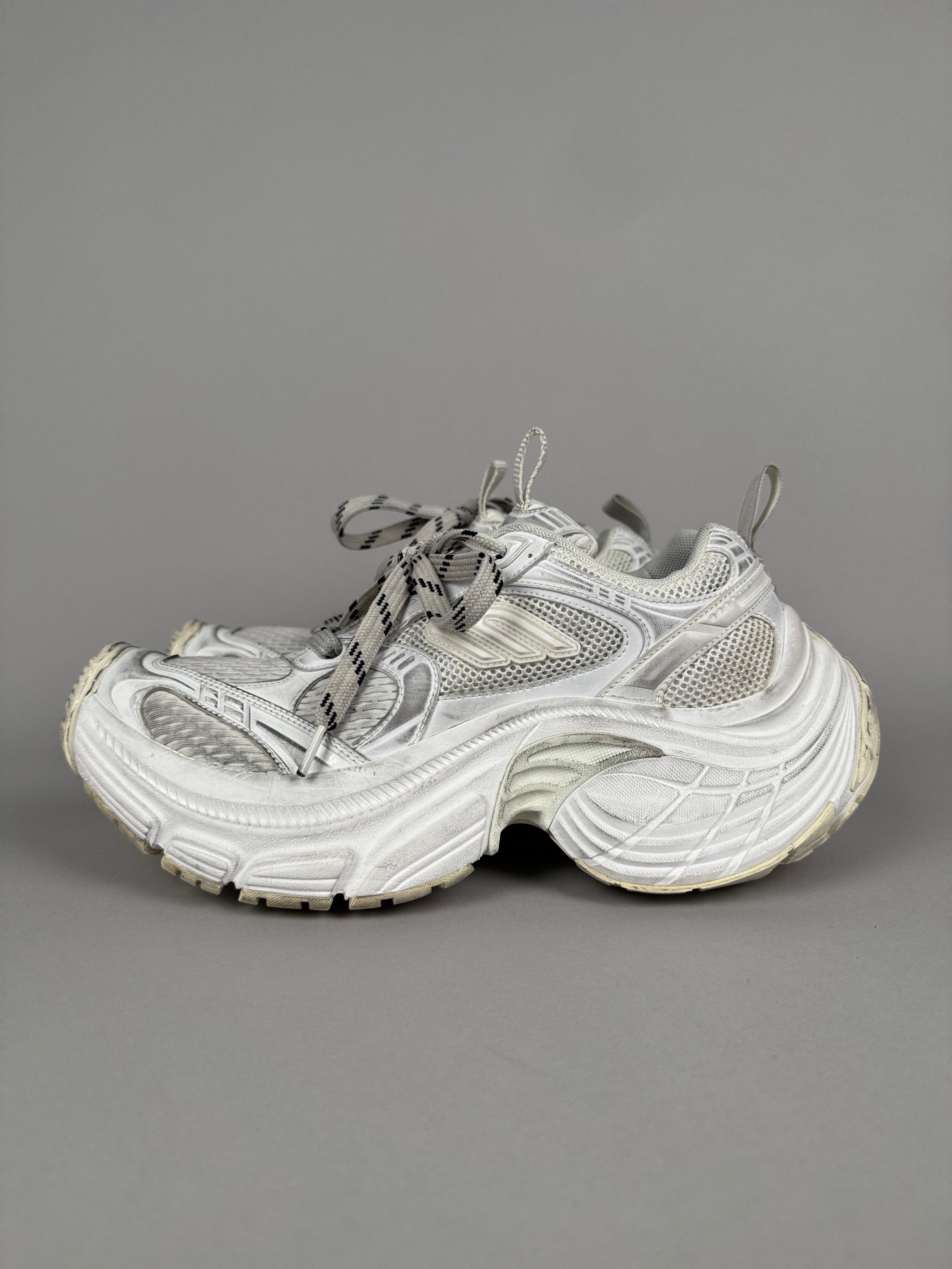 Balenciaga 6XL Triple White