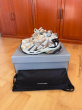 Balenciaga Runner Beige