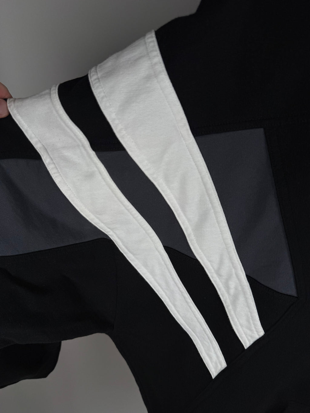 Balenciaga Sporty B Panelled Zip-Up Hoodie Black Grey White