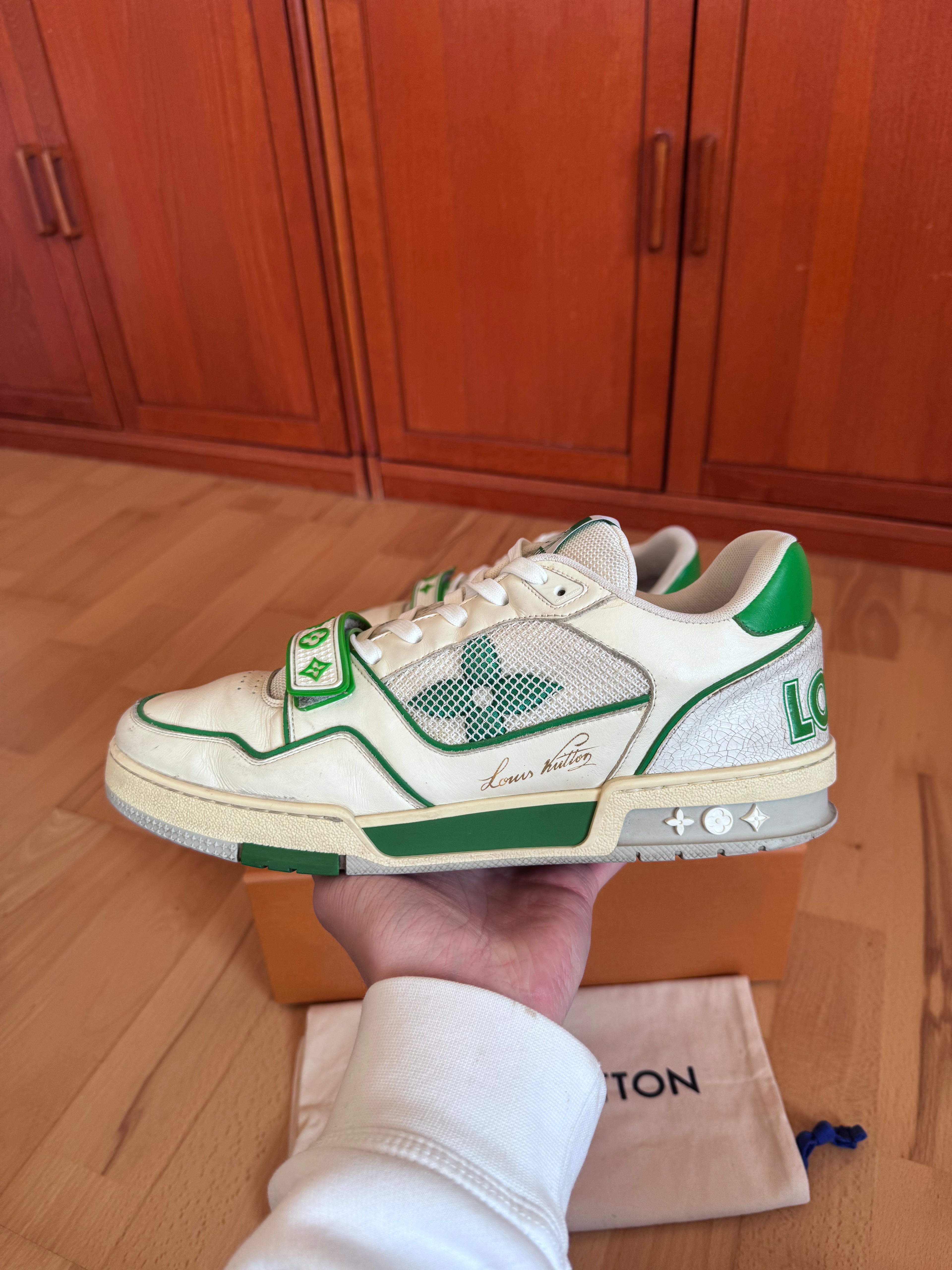 Louis Vuitton LV Trainer White/Green Velcro Strap