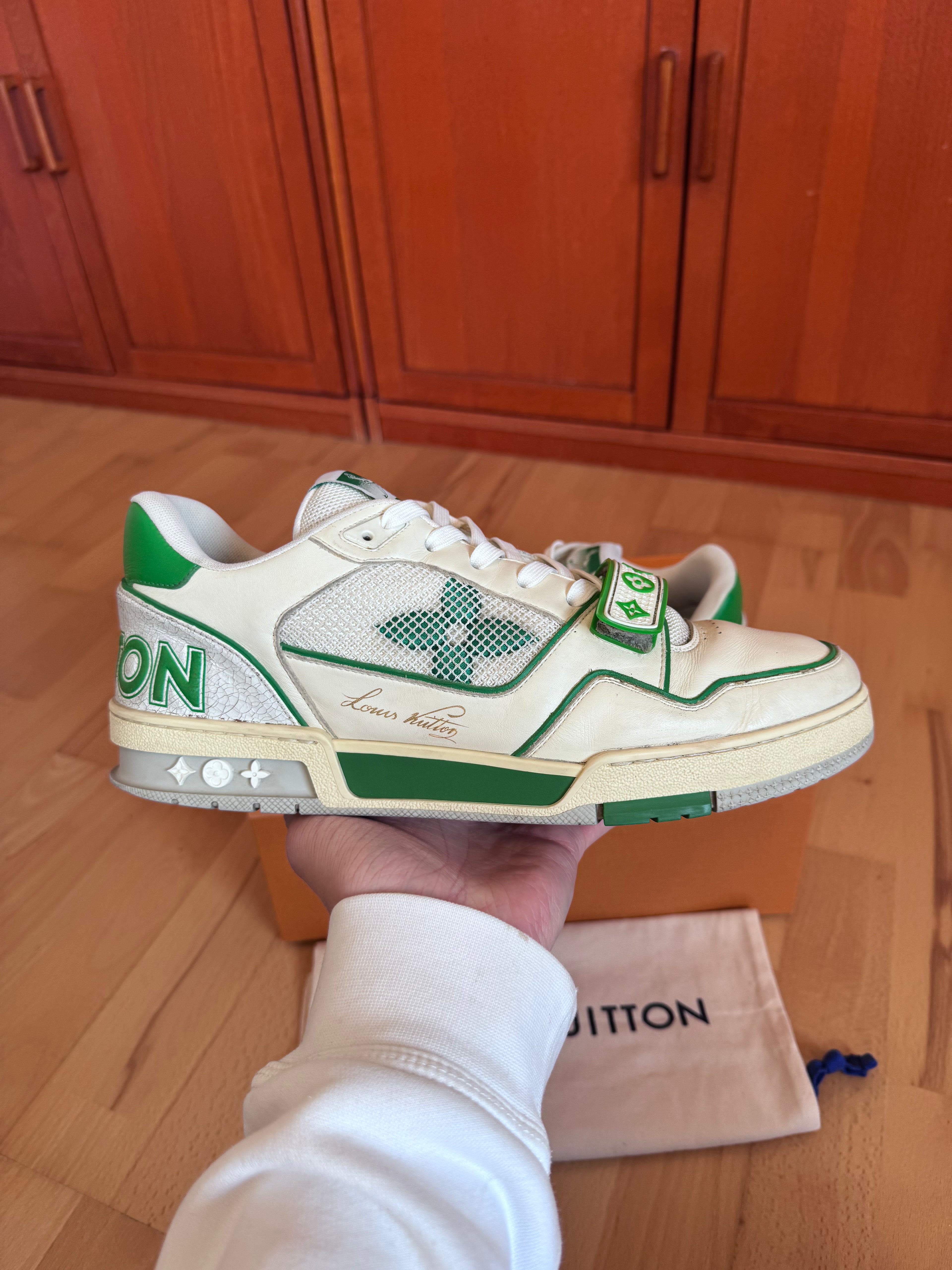 Louis Vuitton LV Trainer White/Green Velcro Strap