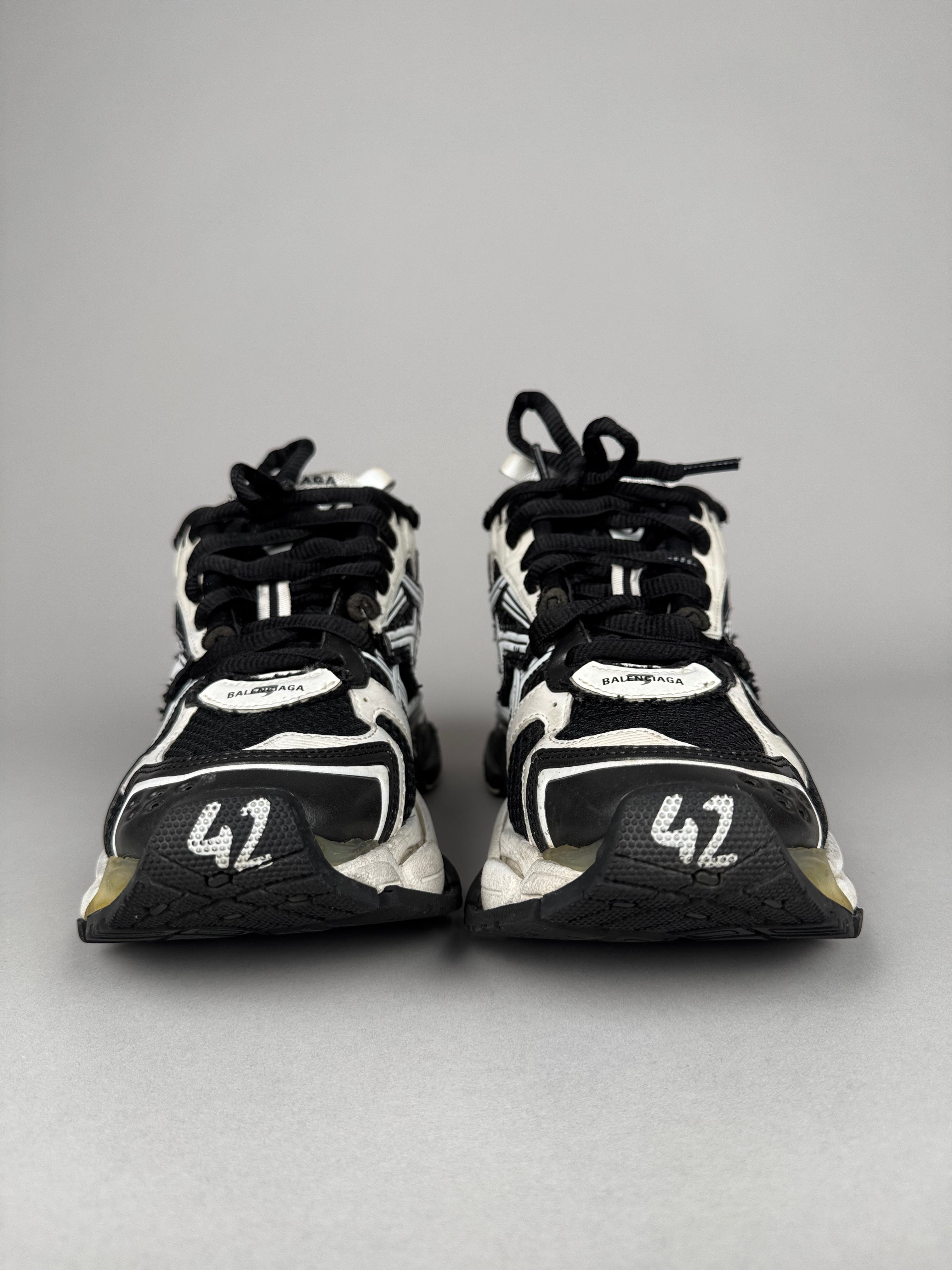 Balenciaga Runner Black White Panda