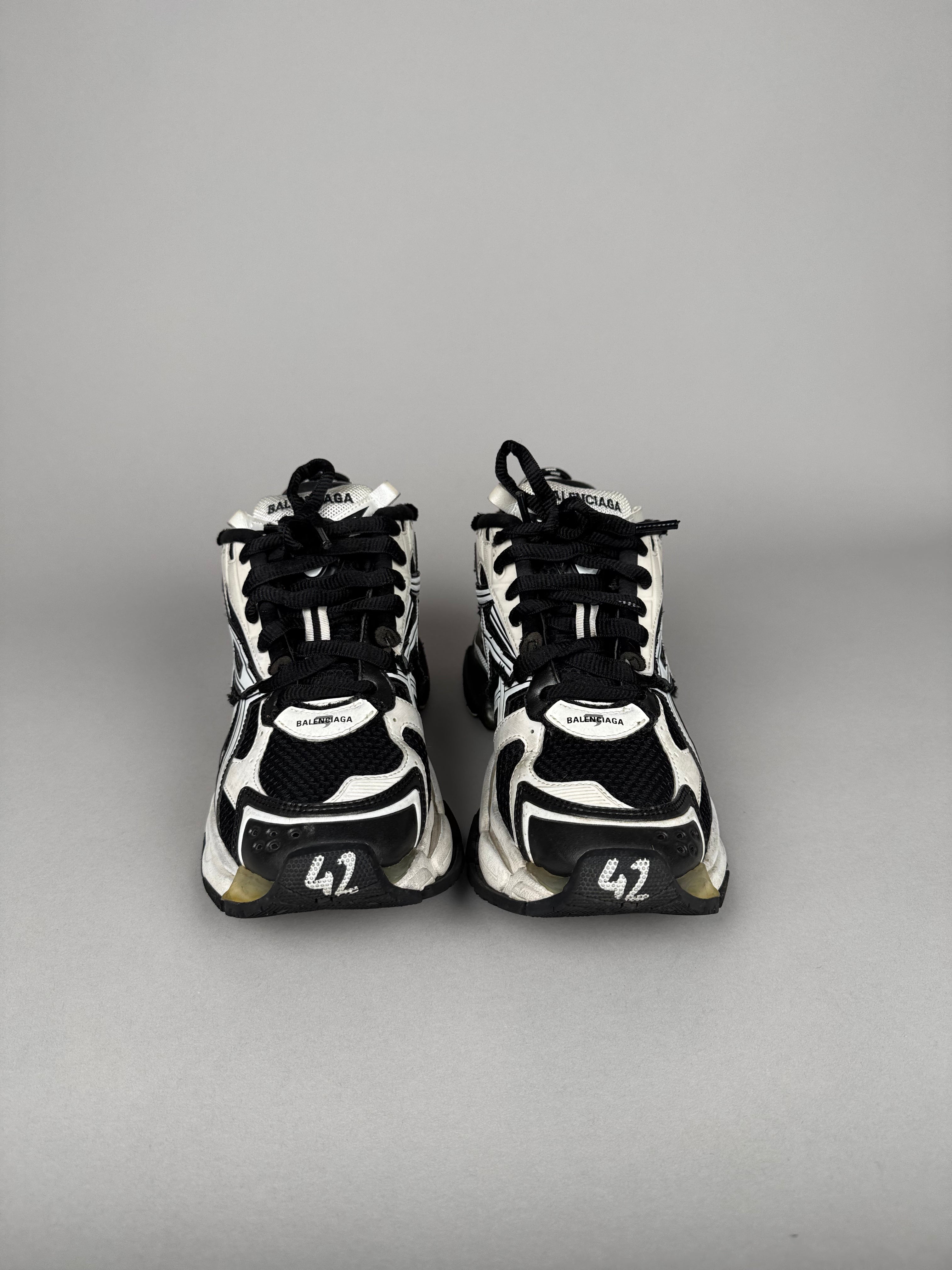 Balenciaga Runner Black White Panda