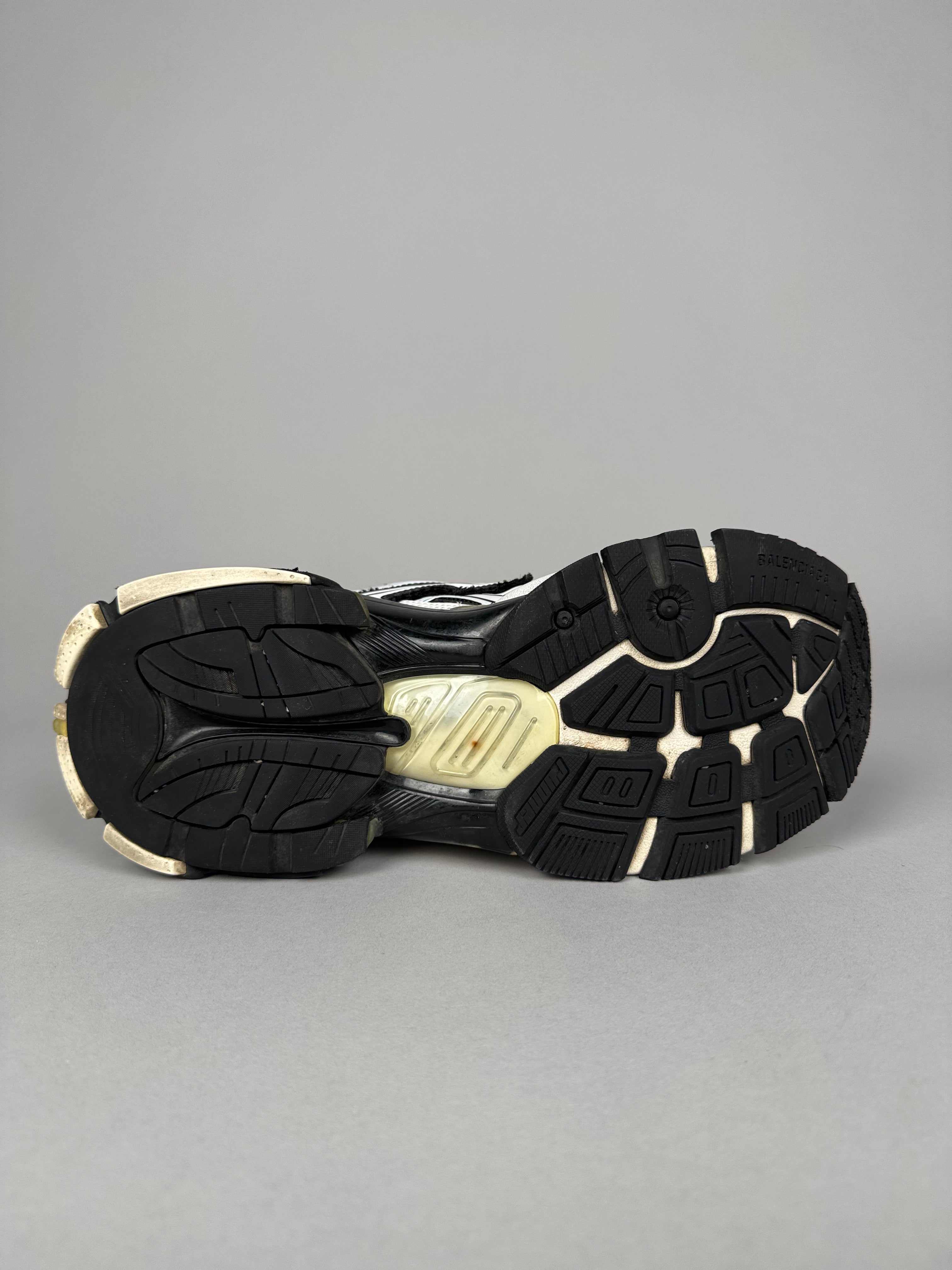 Balenciaga Runner Black White Panda