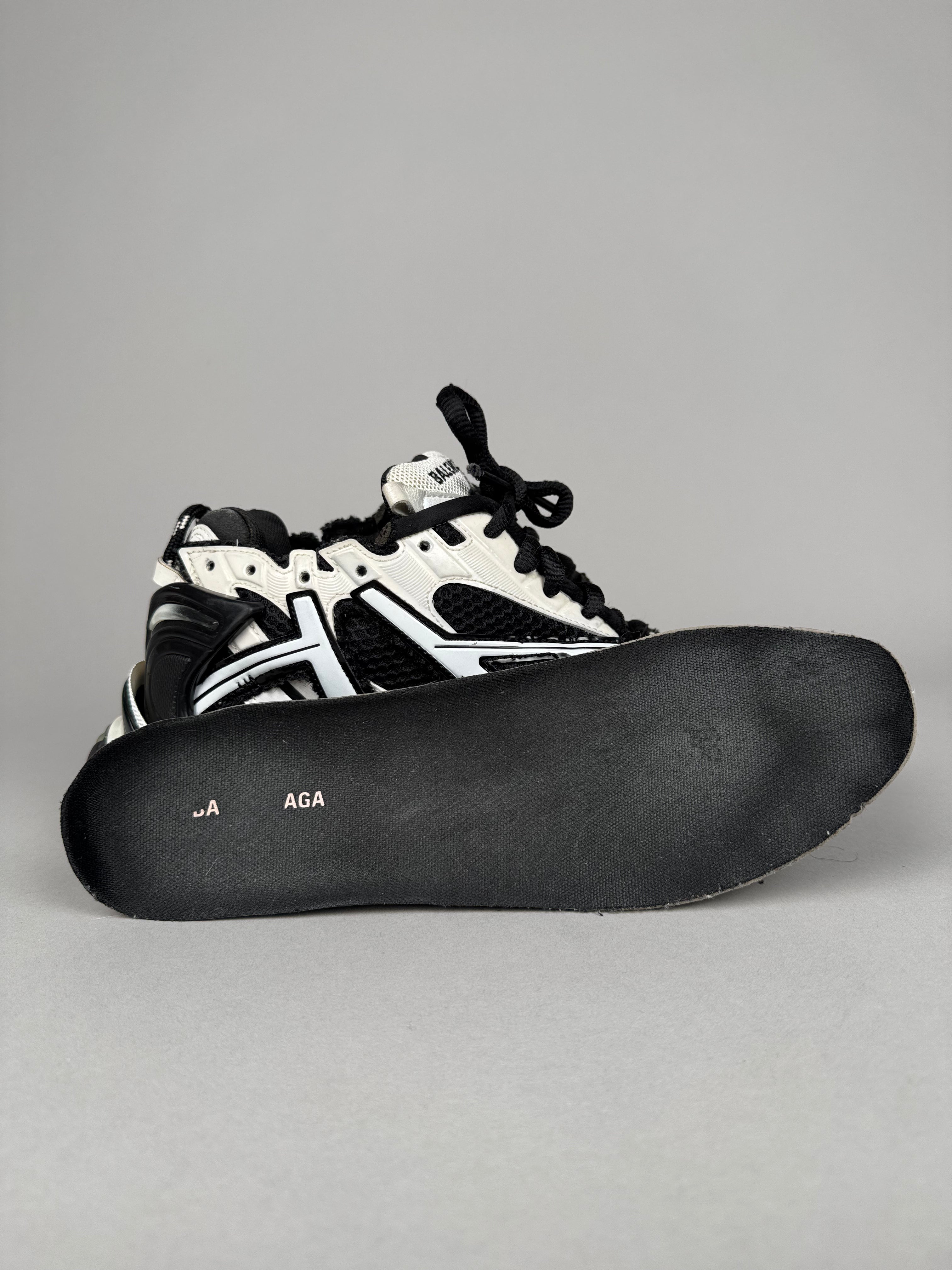 Balenciaga Runner Black White Panda