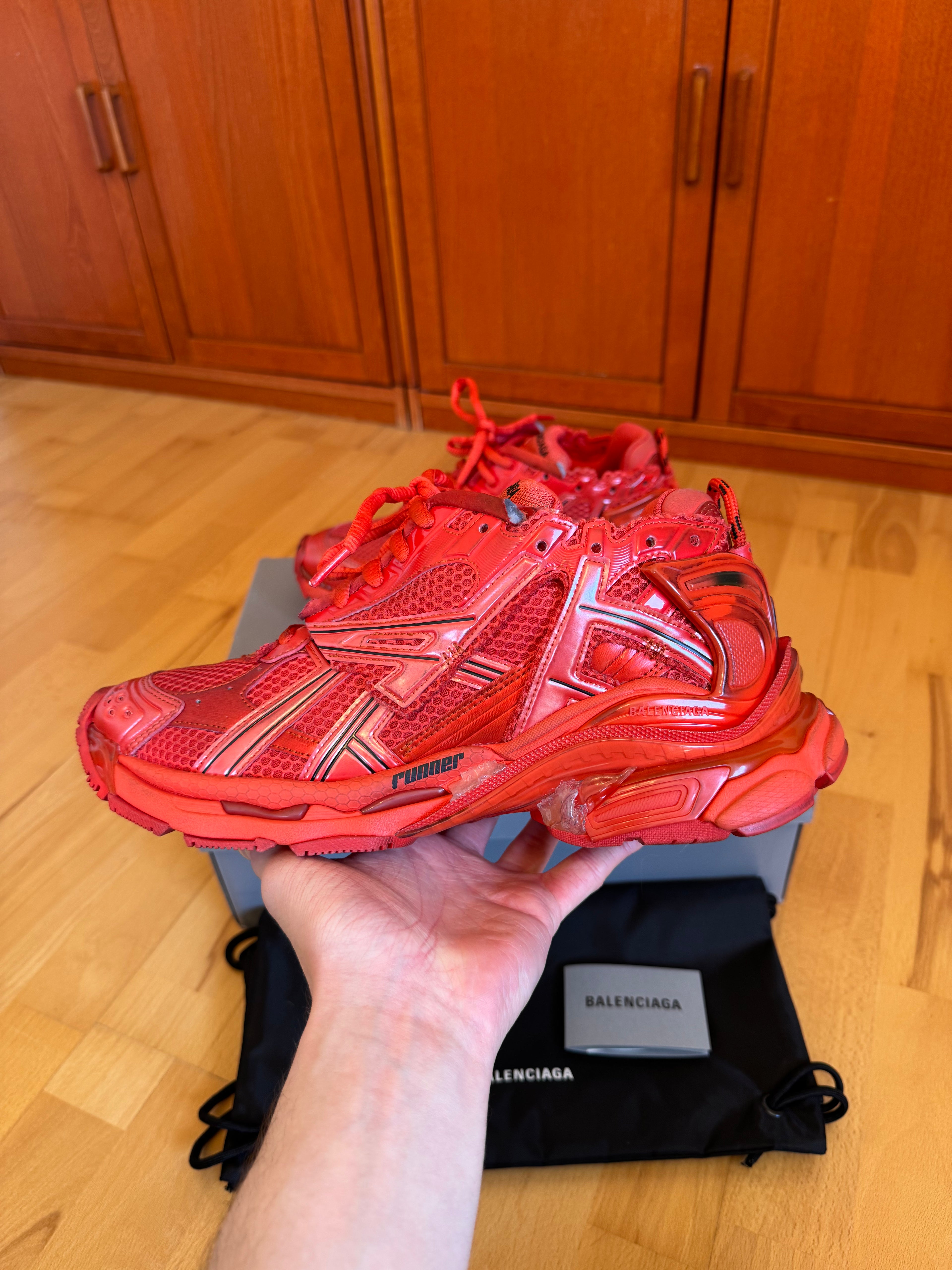 Balenciaga Runner Triple Red