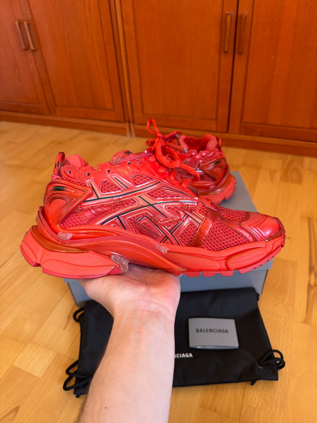 Balenciaga Runner Triple Red
