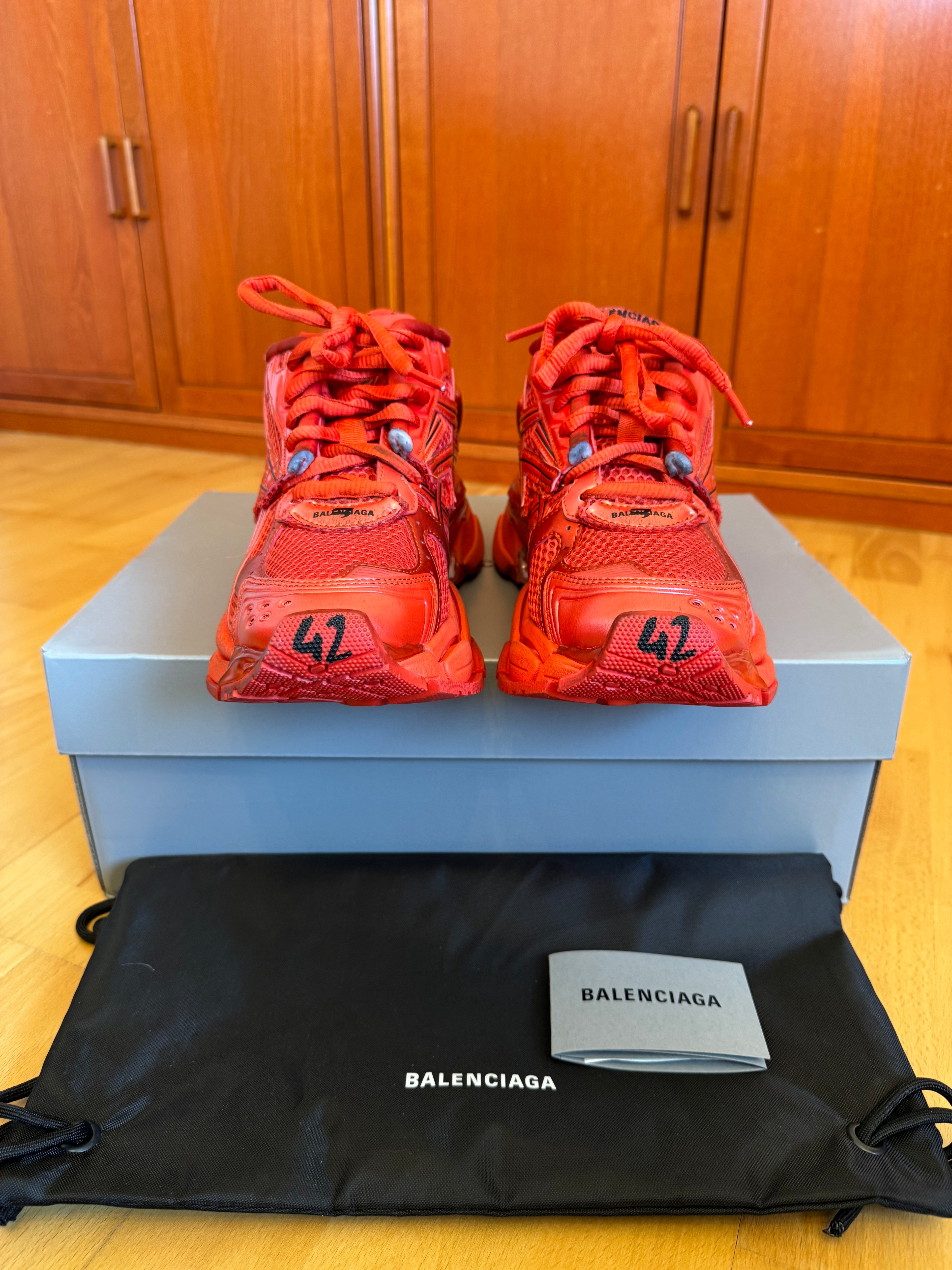 Balenciaga Runner Triple Red