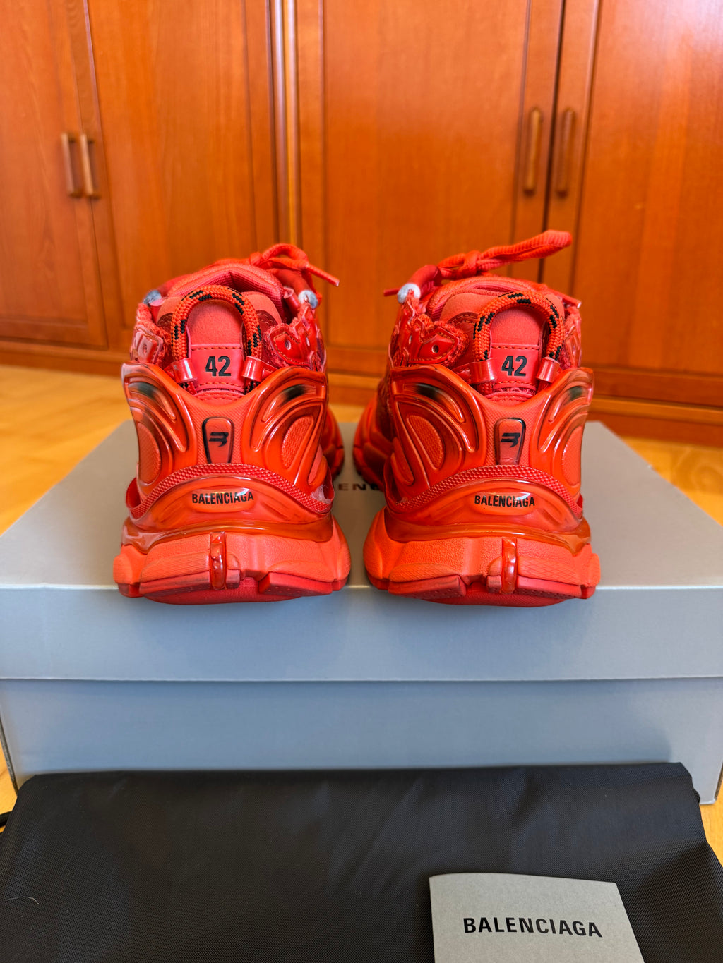 Balenciaga Runner Triple Red