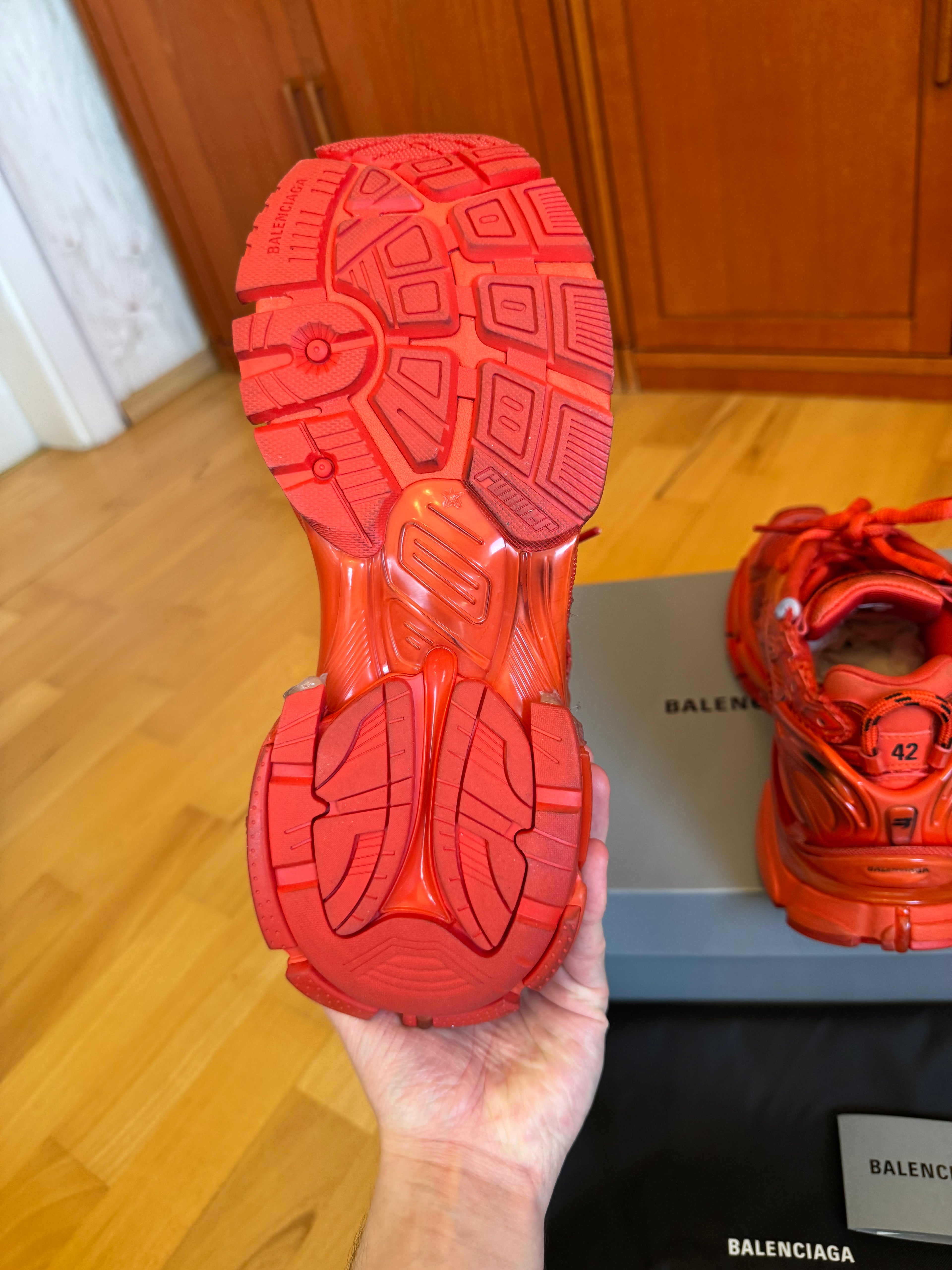 Balenciaga Runner Triple Red
