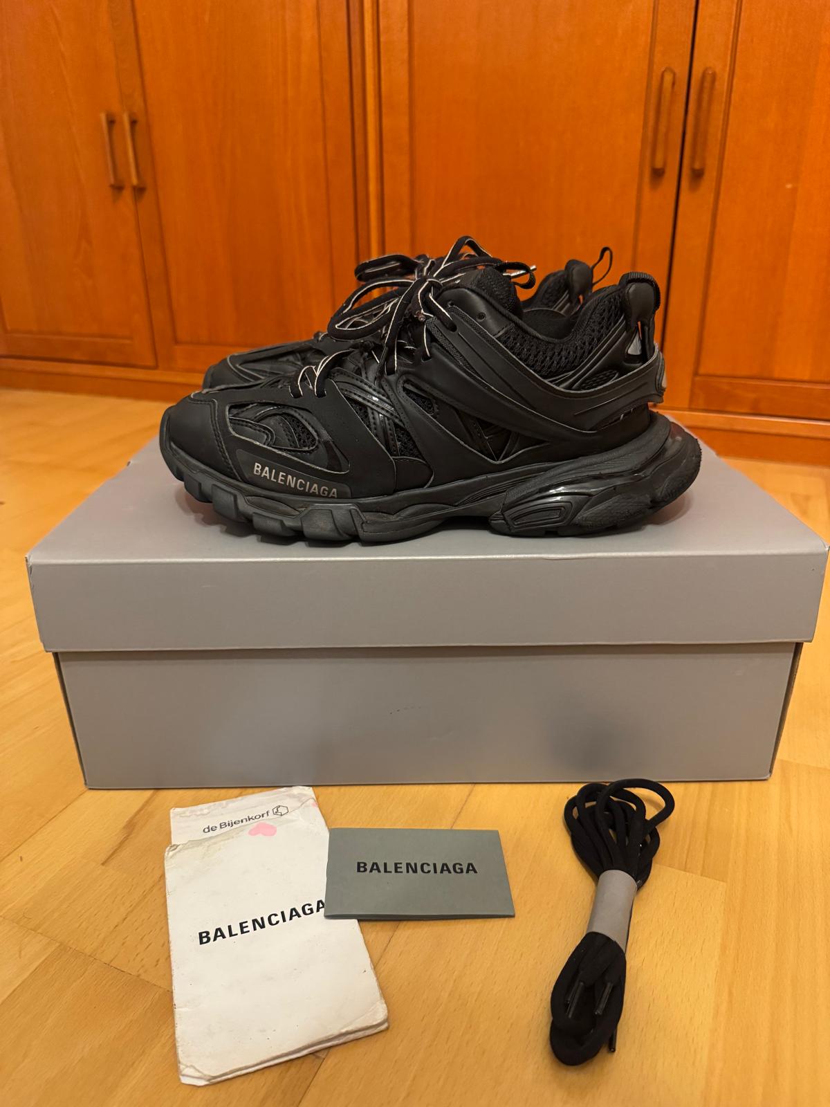 Balenciaga Track Triple Black