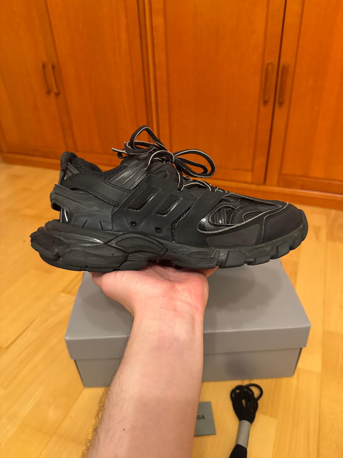 Balenciaga Track Triple Black